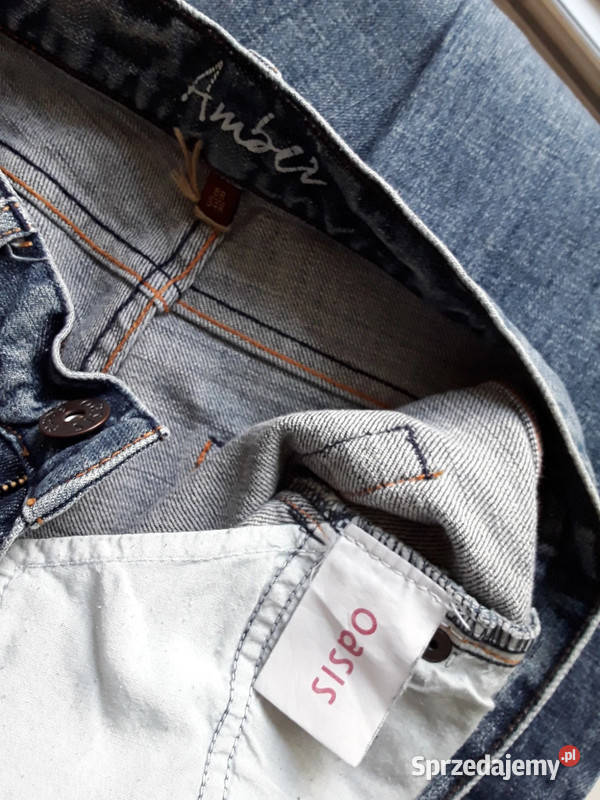 Spodnie jeans r 834R z rozszerzoną nogawką Oasis Warszawa