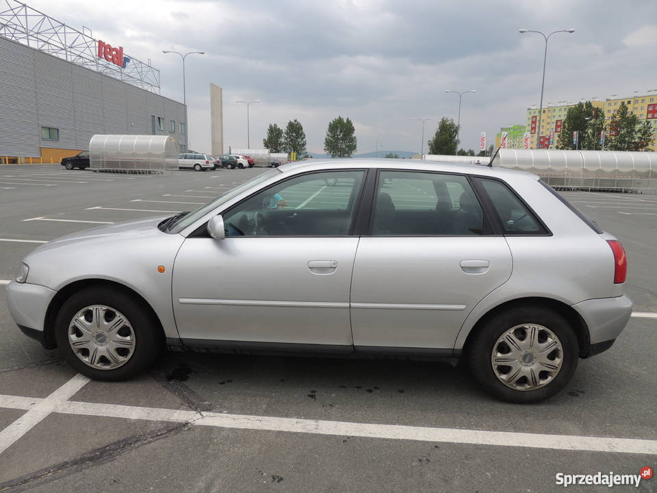 Audi A3 2000 16 benzyna 5 drzwi Jelenia Góra