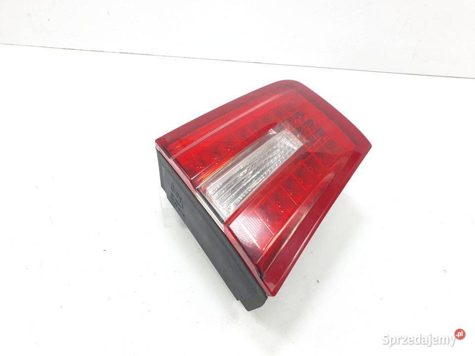 LAMPA W KLAPE PRAWA MERCEDESBENZ E 250 W212 Lipno
