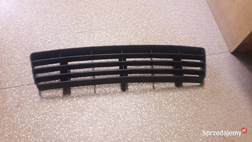Audi a6 c5 4b kratka dolna zderzaka gril Rok produkcji 2001 sprzedam