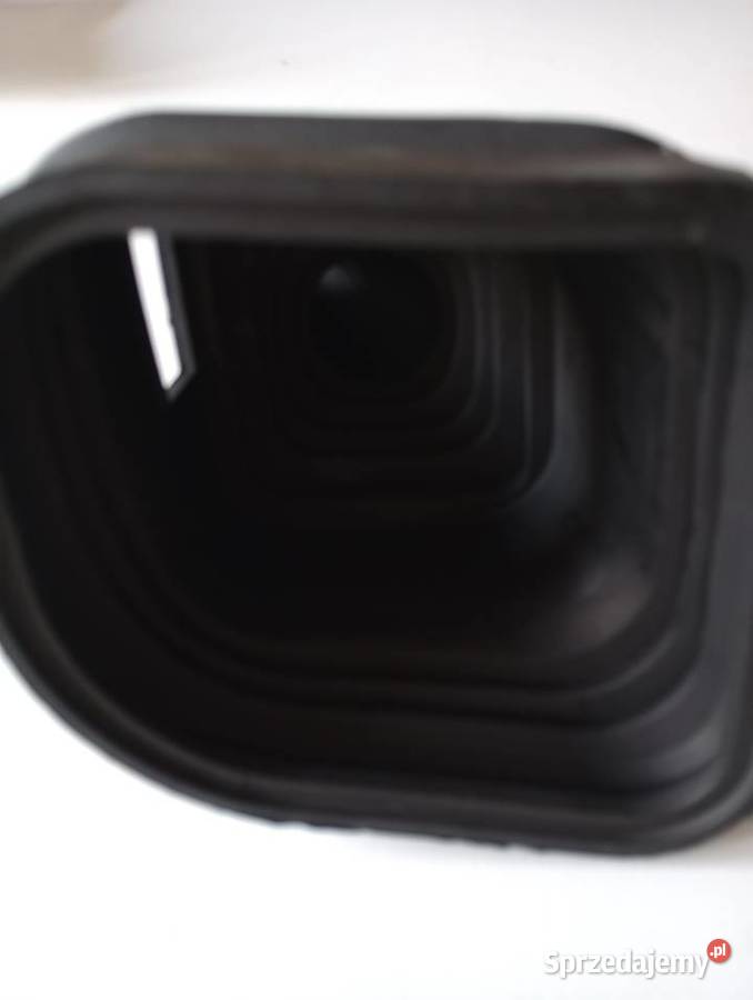 Pokrywa wspornika joysticka NH 84370120 nieuszkodzony sprzedam