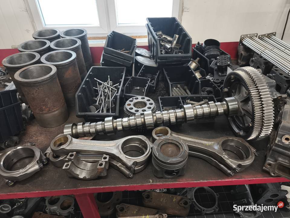 Części silnika D9508 D9512 Liebherr LTM Dźwig Silniki i osprzęt Warszawa