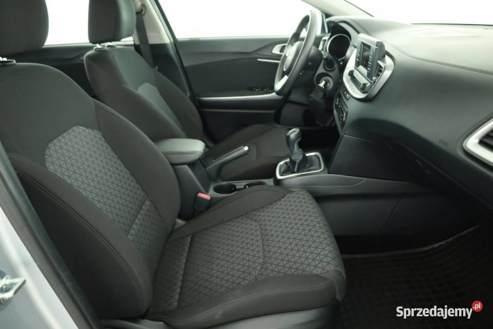 Kia Ceed 15 TGDI mazowieckie Piaseczno