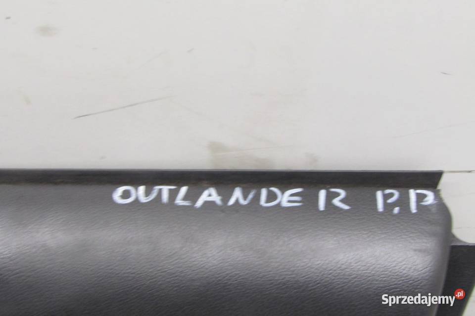 BOCZEK TAPICERKA DRZWI PRAWY PRZÓD PRZEDNI Tapicerki samochodowe