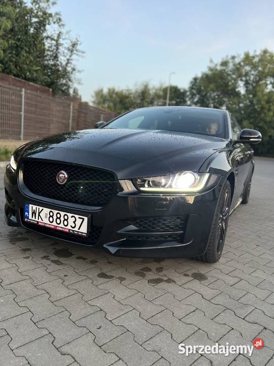 Jaguar XE black edition R Sport Dobruchna