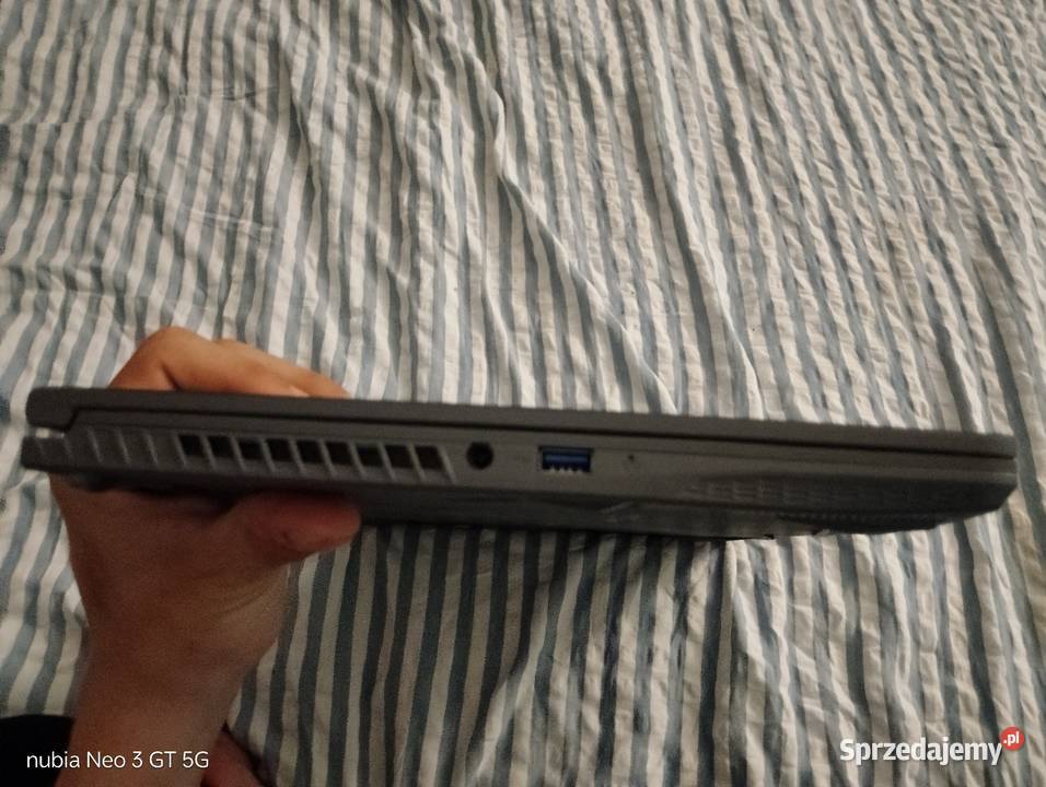 MSI Thin 15 RTX 4050 i512450H 16512 144Hz Katowice
