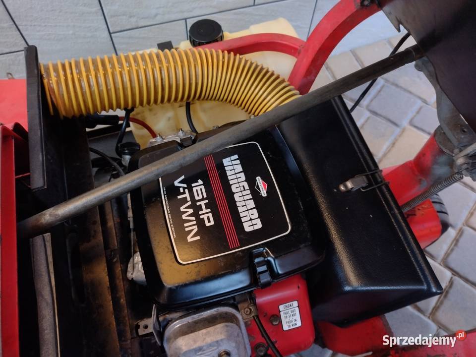 Traktor kosiarka Gianni Ferrari 2cyl 16HP napęd Kosiarki i podkaszarki Chrzanów