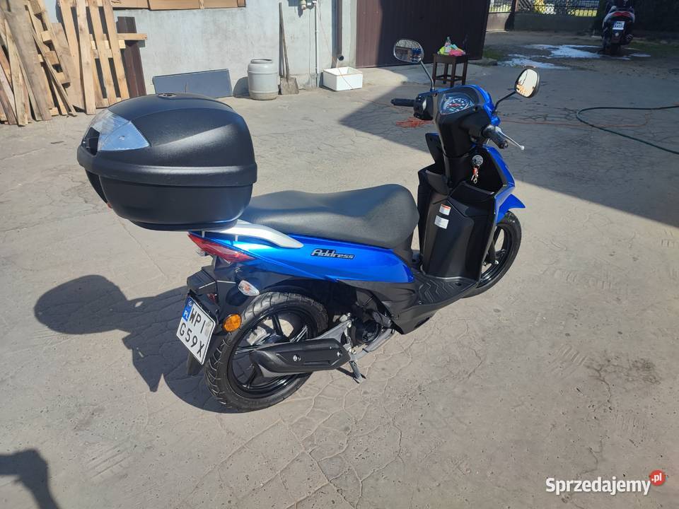 Suzuki Adress stan