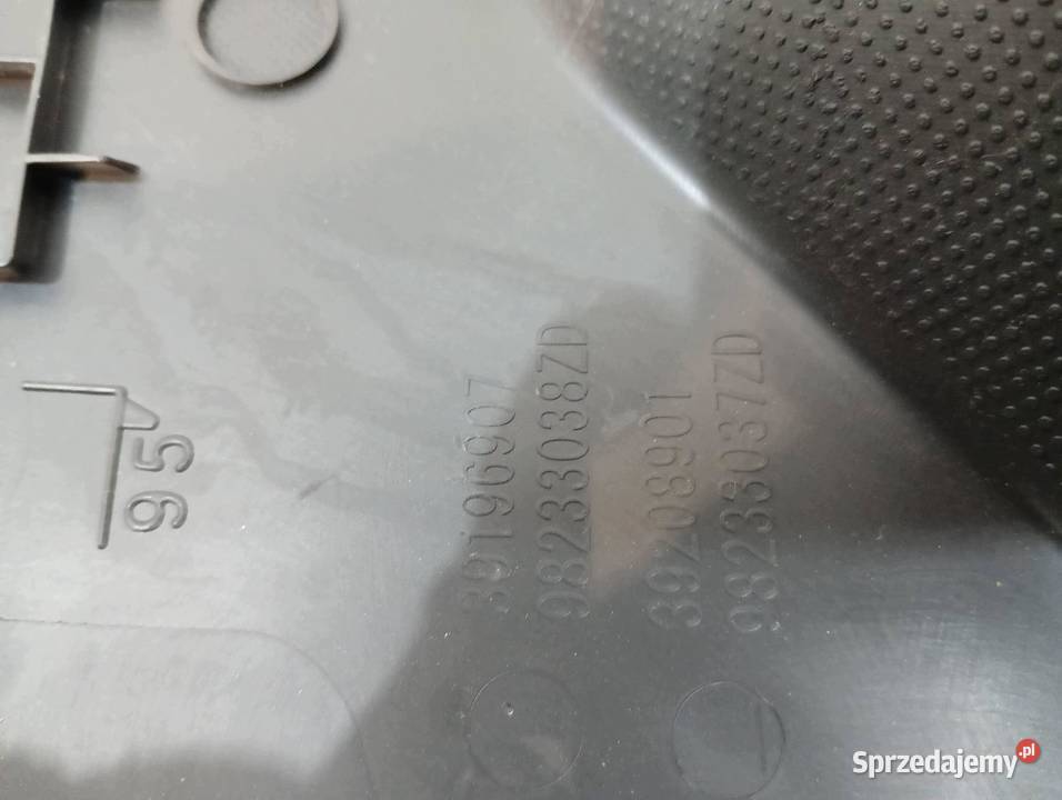 OSŁONA PROGU LEWA KOMPLET Opel Corsa VI 2019 F osobowe świętokrzyskie