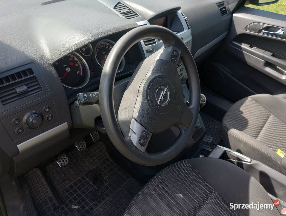 Sprzedam Opel Zafira 2008r Szymany