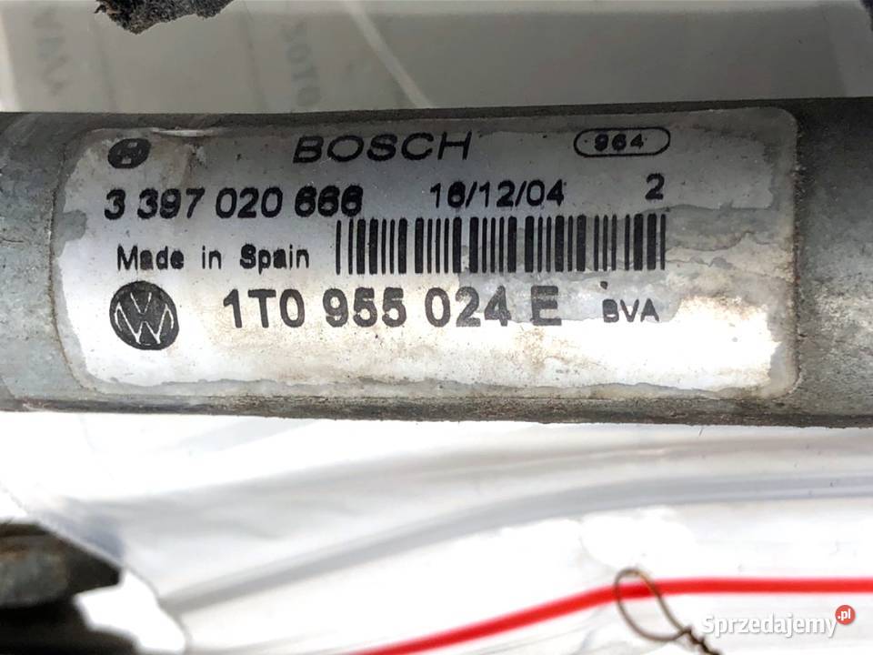 MECHANIZM WYCIERACZEK PRAWY PRZÓD VW TOURAN