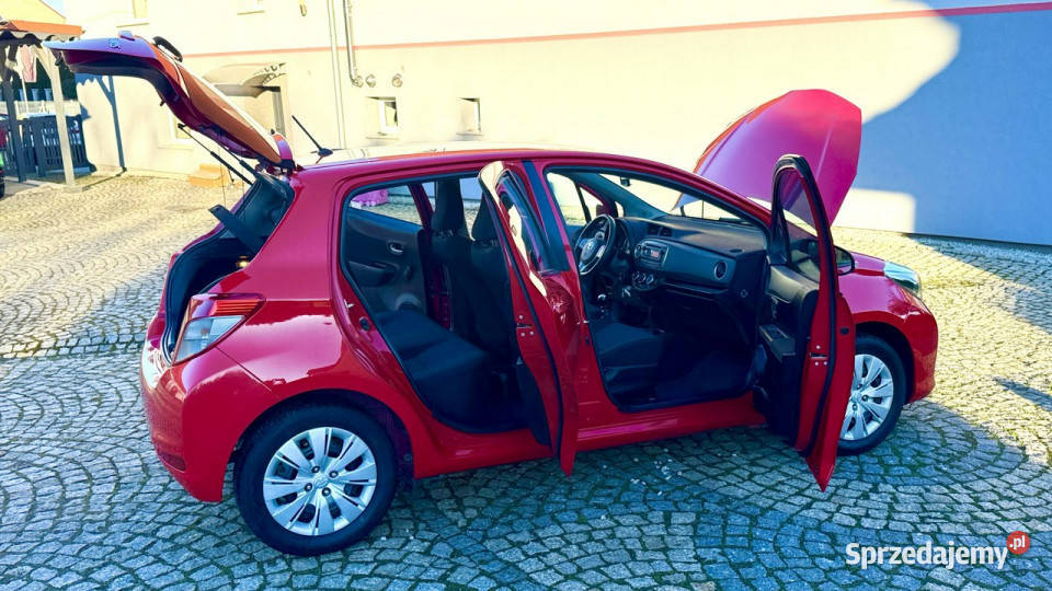 Toyota Yaris 13 Benzyna 100 SALON POLSKA 1 Strzegom