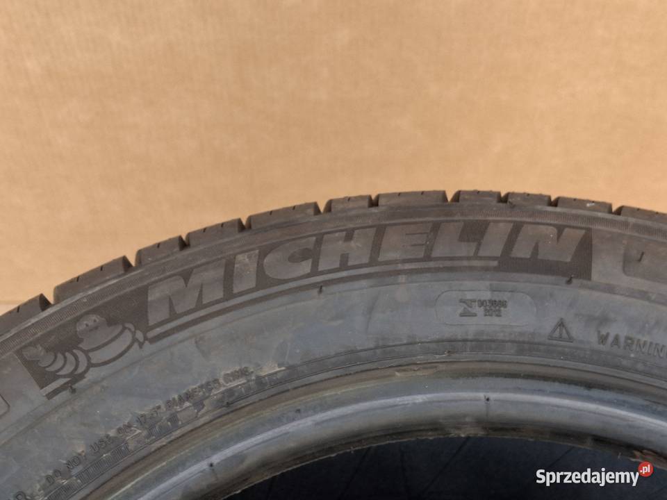 OPONY LETNIE MICHELIN AGILIS 21560R17C 2156017C lato Bieleń