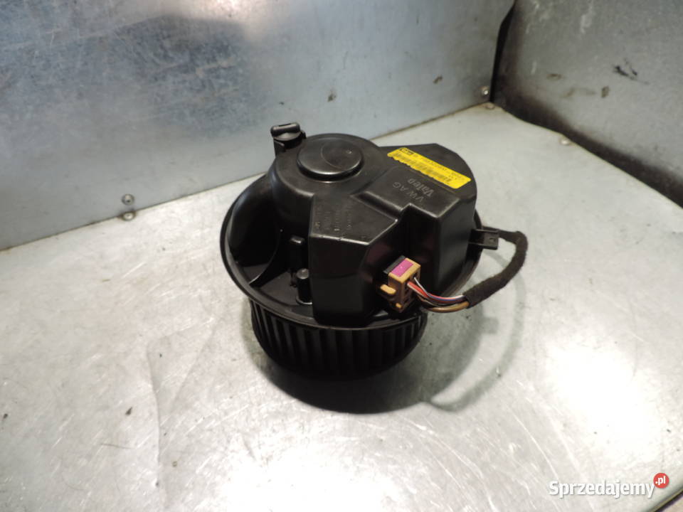 DMUCHAWA NAWIEWU WENTYLATOR VW TOURAN 1K1820015C Nowy Sącz