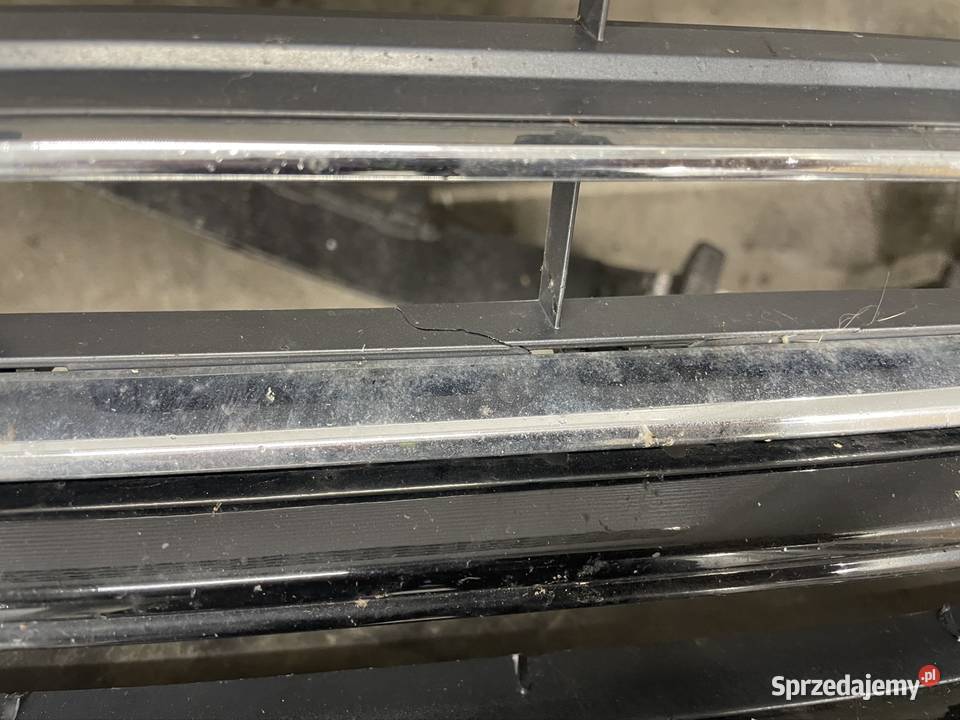 ZDERZAK AUDI A4 B9 S LINE PRZED LIFT 8W0807437FL Szalowa