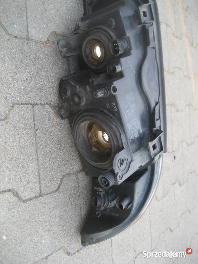 bmw 5 e39 9599r lampa przód prawa hella europa Rakoniewice