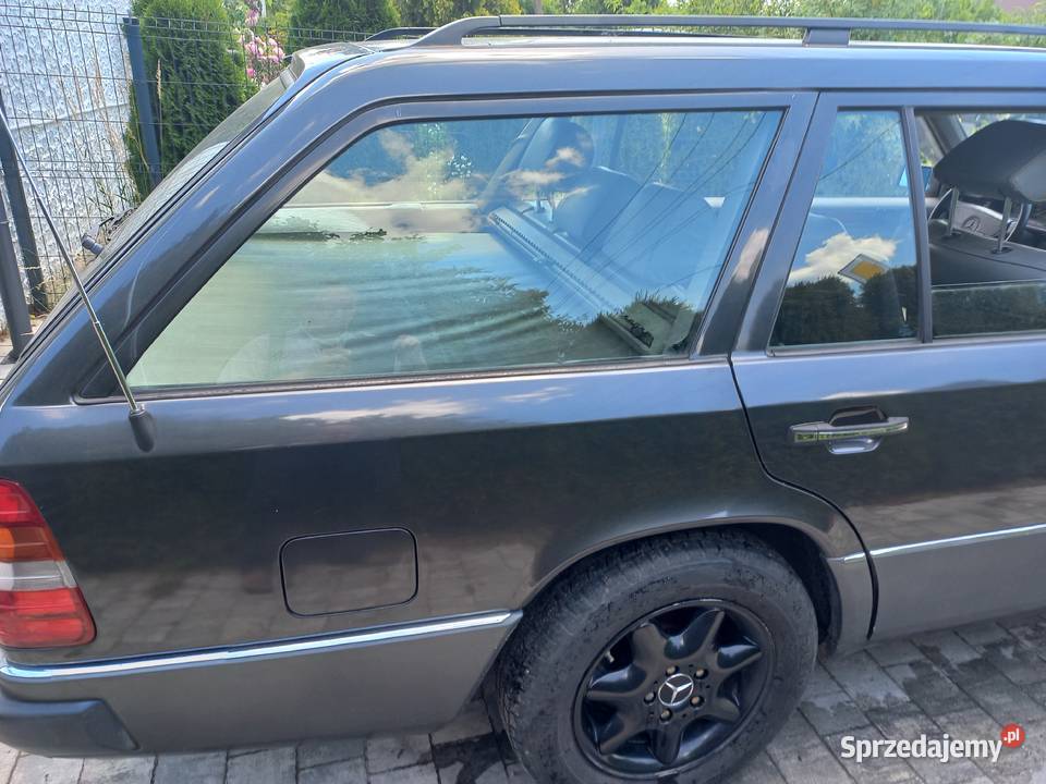 MERCEDES W124 ALUFELGI CZARNE Sawin