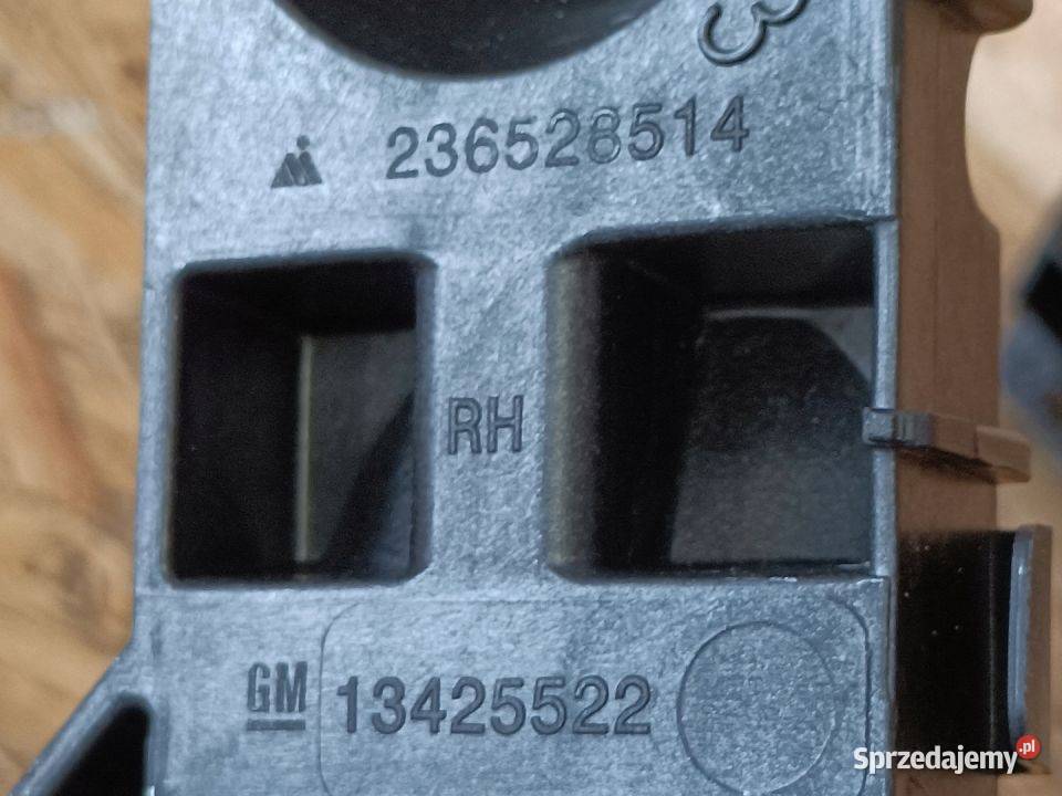 OPEL ASTRA K HB ŚLIZG ZDERZAK PRAWY TYŁ 13425522 Pleszew