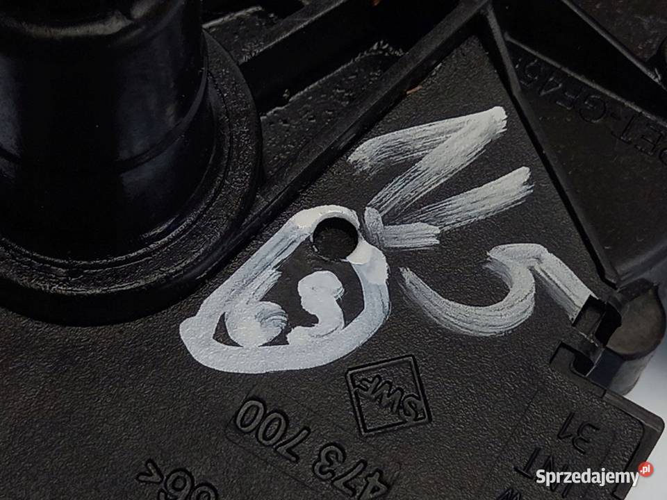 AUDI Q5 8R silniczek wycieraczki tył 8R0955711B