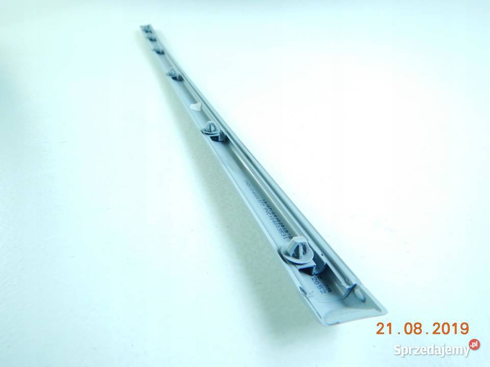 LISTWA BŁOTNIKA PRAWY TYŁ LANCIA Z 9402 ASO Listwy i nakładki