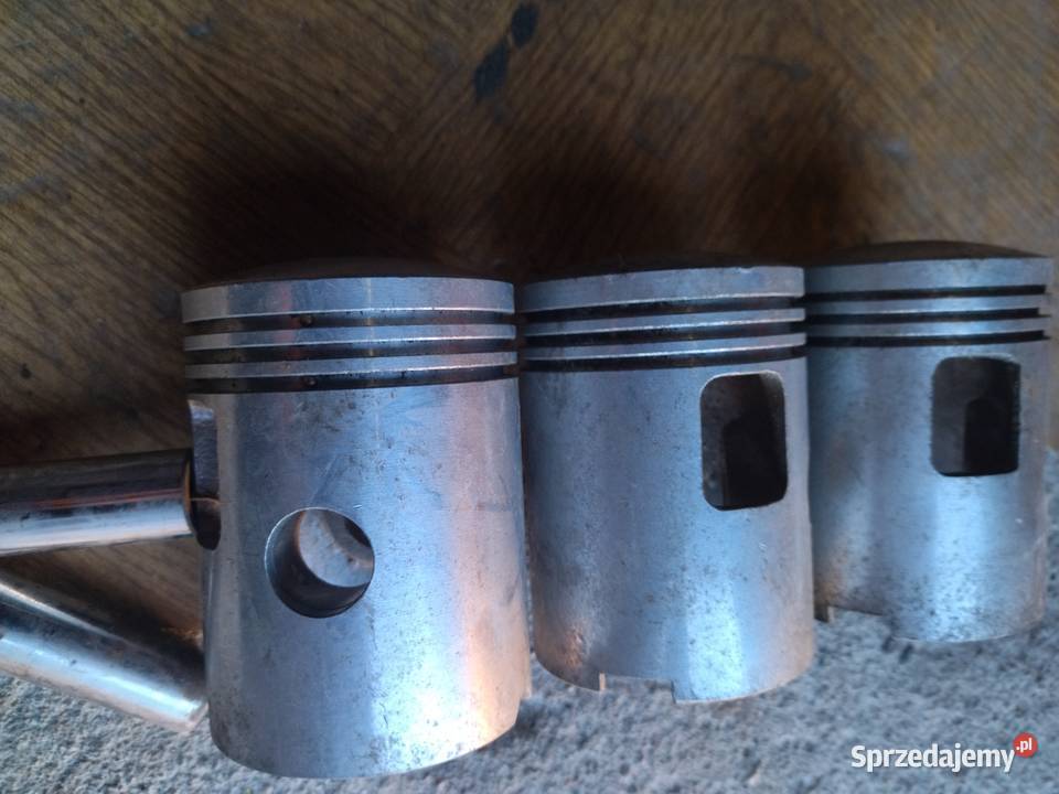 Tłoki do Syreny nowe oryginalne 3 sztuki Pozostałe Tłuszcz sprzedam