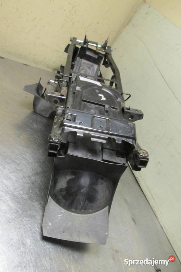 Stelaż ogon Honda NTV 700 07r Sandomierz