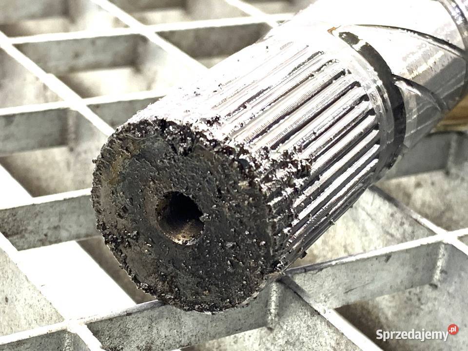 PÓŁOŚ PRAWY PRZÓD RENAULT LAGUNA III 20 131 0715