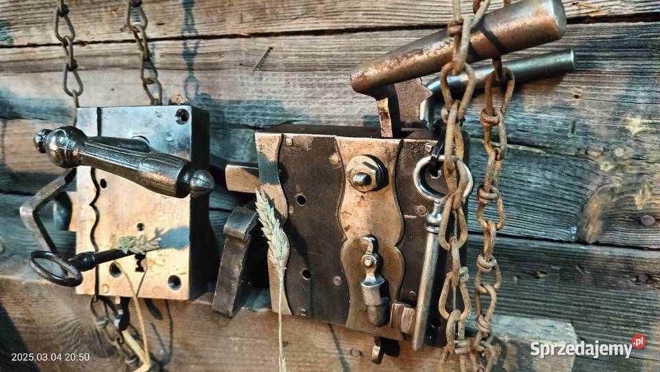 Zabytkowy zamek skrzynkowy Sosnowiec