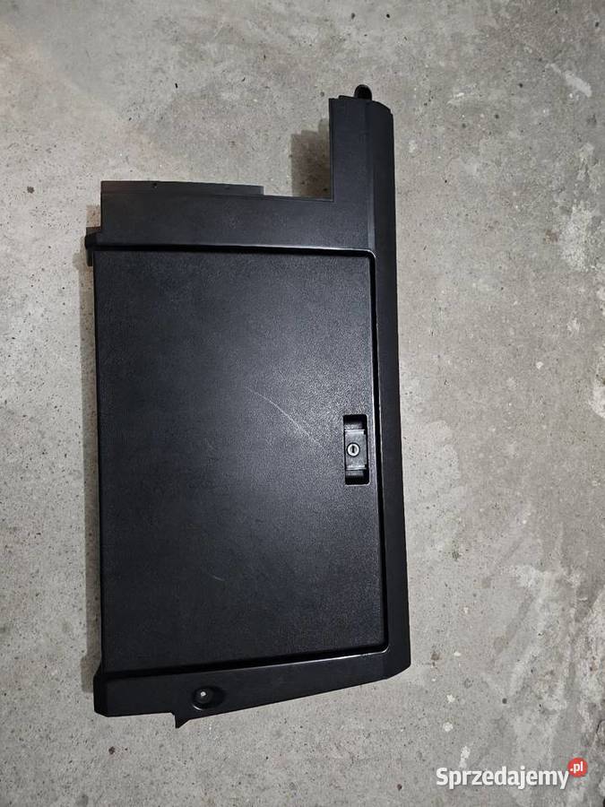 Schowek Vw Passat b2 32b czarny Elbląg