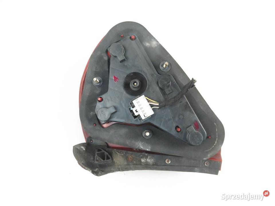 LAMPA PRAWA TYLNA LANCIA LYBRA 839