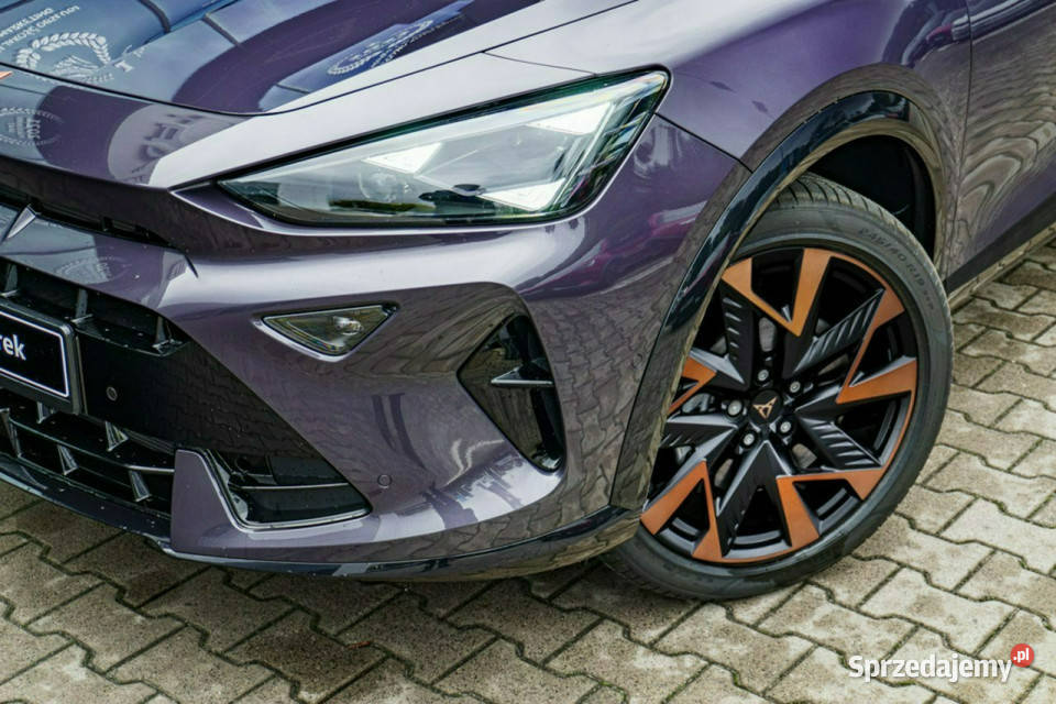 Cupra Formentor 15 eTSI 150 DSG Dostępny ręki isofix Łódź sprzedam