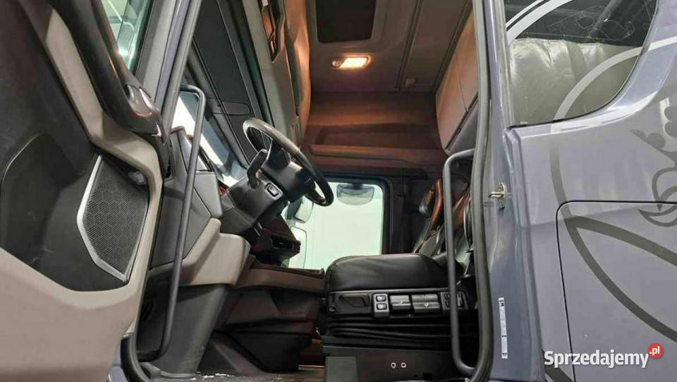 Scania S560 A 4x2 NB Highline Super E6 Grójec