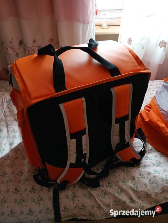 Plecak pyszne dwie kurtki dwie koszulki XXL Pozostałe Warszawa