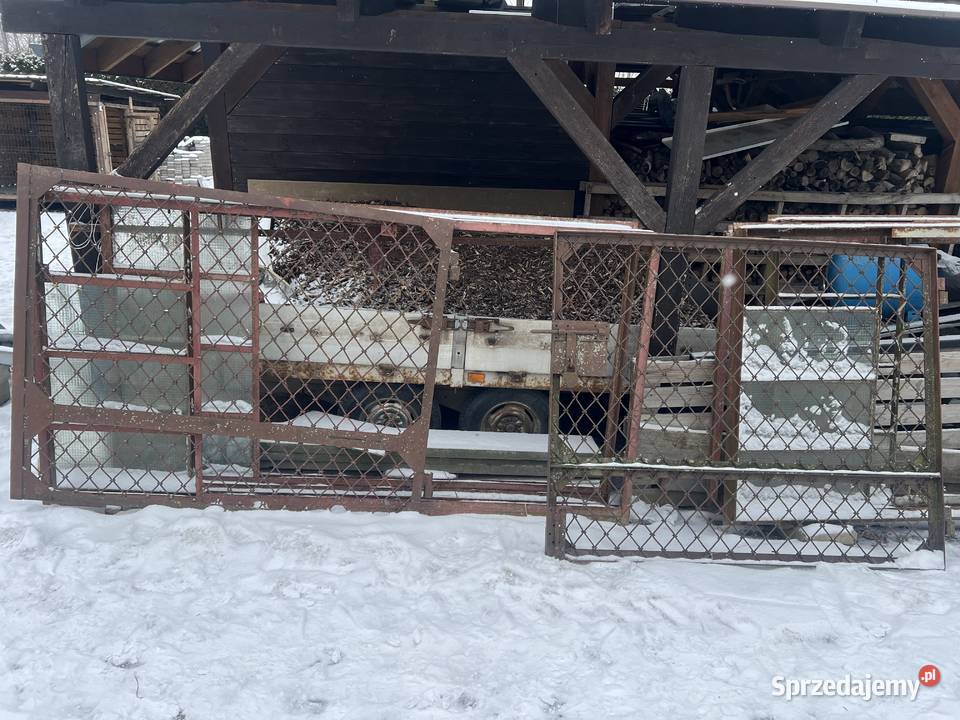 Brama z furtką Kurów