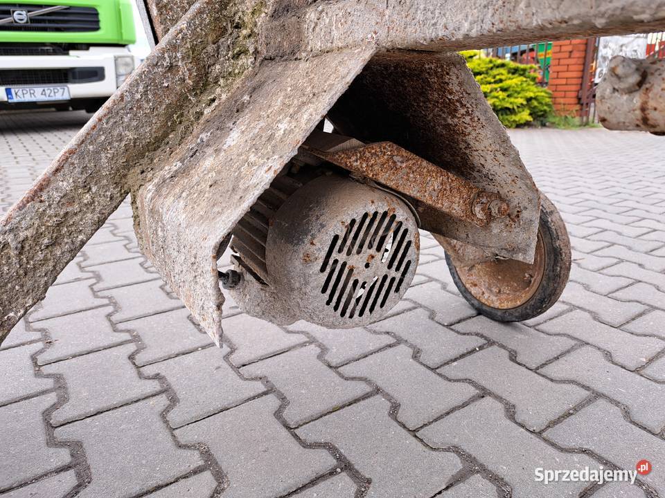 Betoniarka mieszalnik bębnowy 150 l 400v Proszowice sprzedam