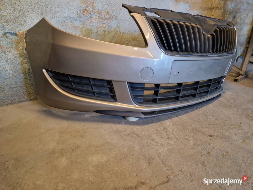 Zderzak przedni Skoda Fabia 2 lift LF8H ładny Kwilcz