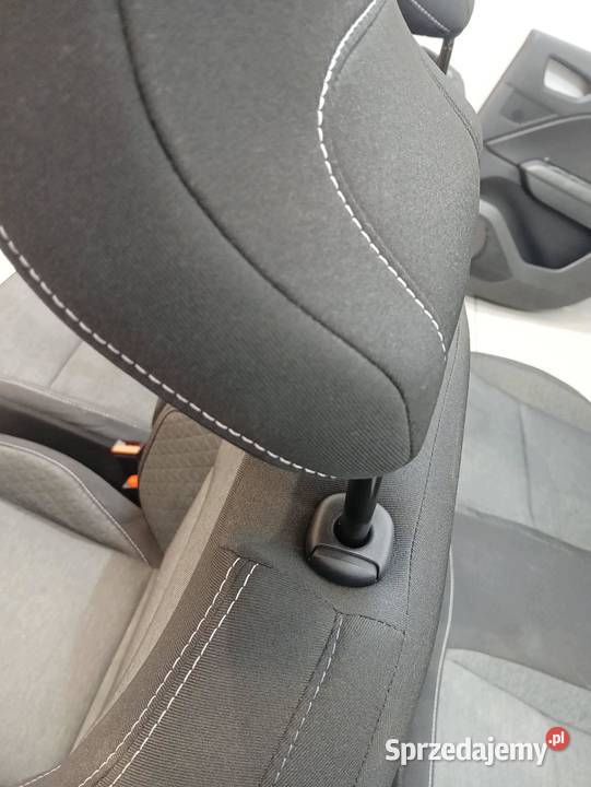 FOTELE KANAPA BOCZKI KOMPLET Renault Captur II osobowe świętokrzyskie