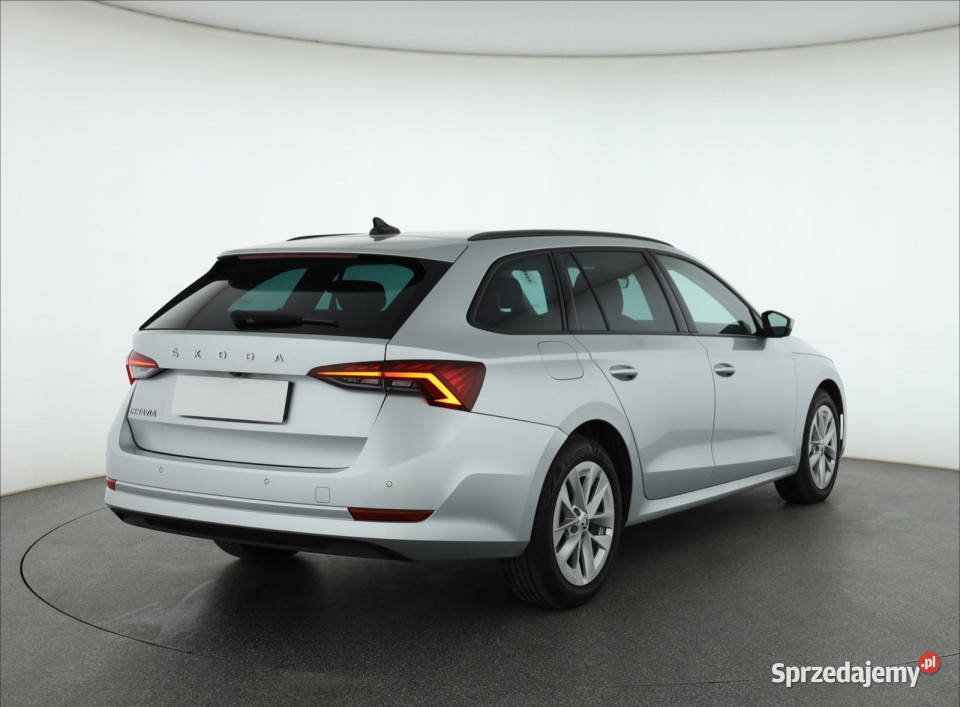 Skoda Octavia 15 TSI 110KM Piaseczno