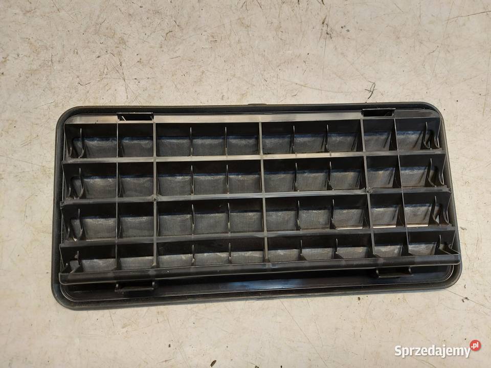 Ford Ranger VI 6 2024r KRATKA WENTYLACYJNA TYŁ