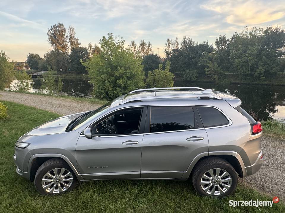 JEEP Cherokee KL Overland 22 diesel bezwypadkowy kujawsko-pomorskie Bydgoszcz