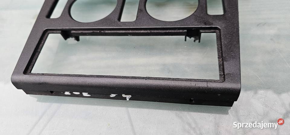 Ramka radia mercedes w202 2026830100