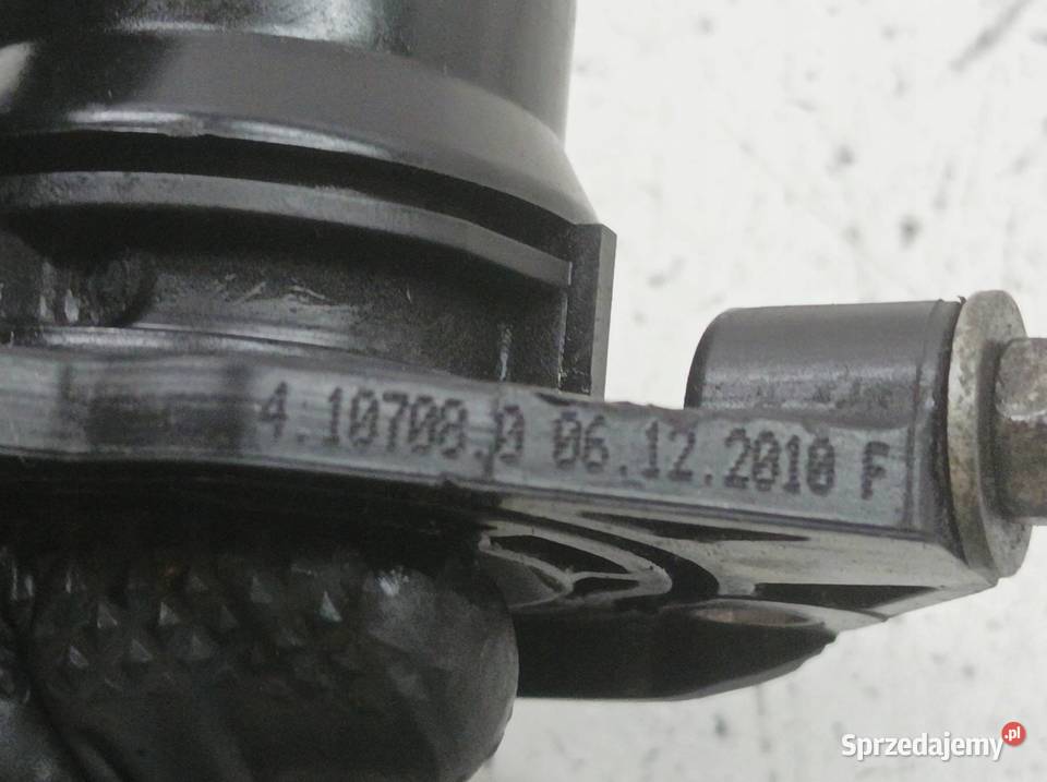 RURA WODY KRÓCIEC 20 D OBUDOWA TERMOSTATU KPL osobowe świętokrzyskie