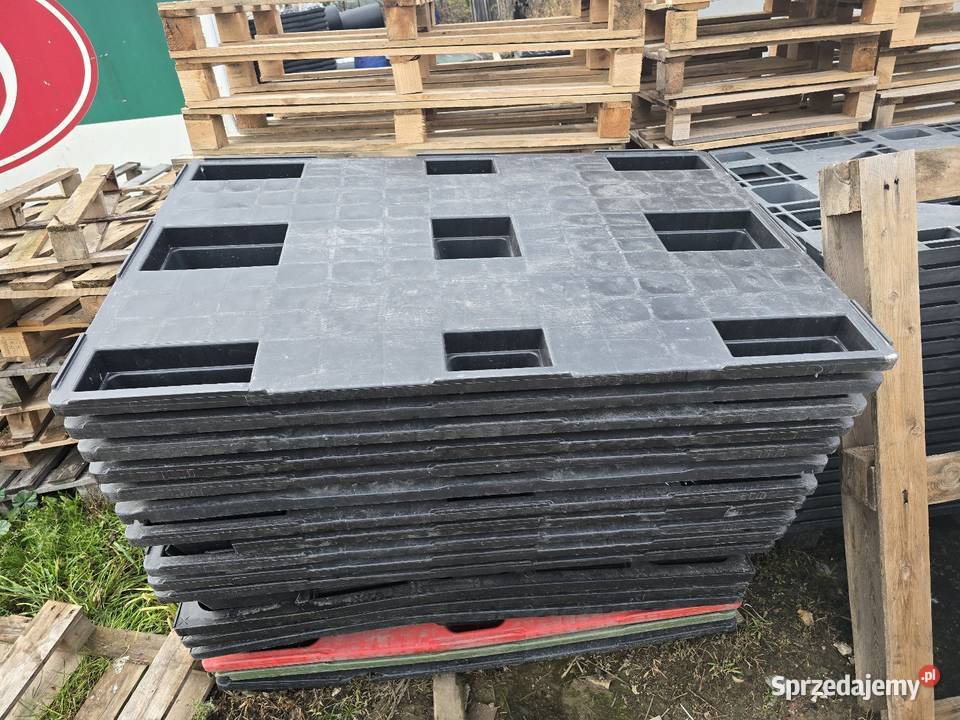 Palety 120x80 plastikowe sprzedam