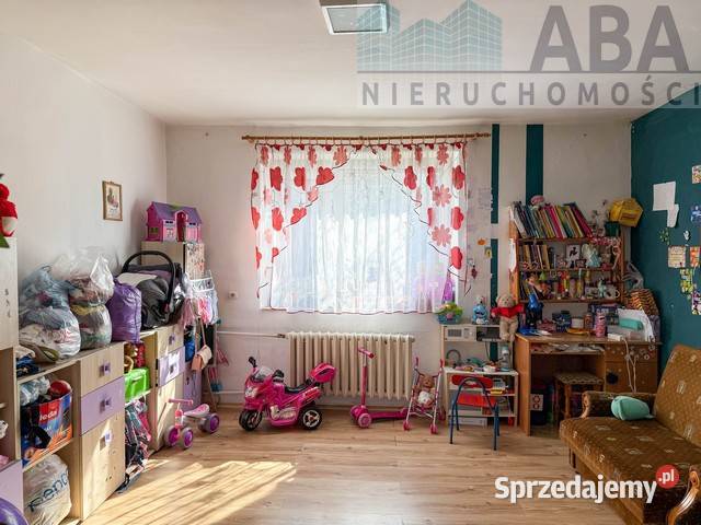 DOM Z DUŻYM POTENCJAŁEM BUDYNKI GOSPODARCZE Anusin