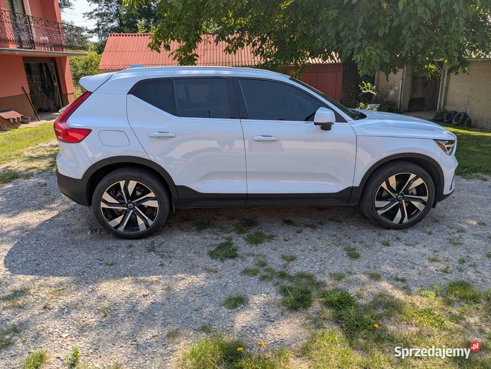 Volvo XC40 Plus B5 super stan mały przebieg tempomat świętokrzyskie Pliskowola