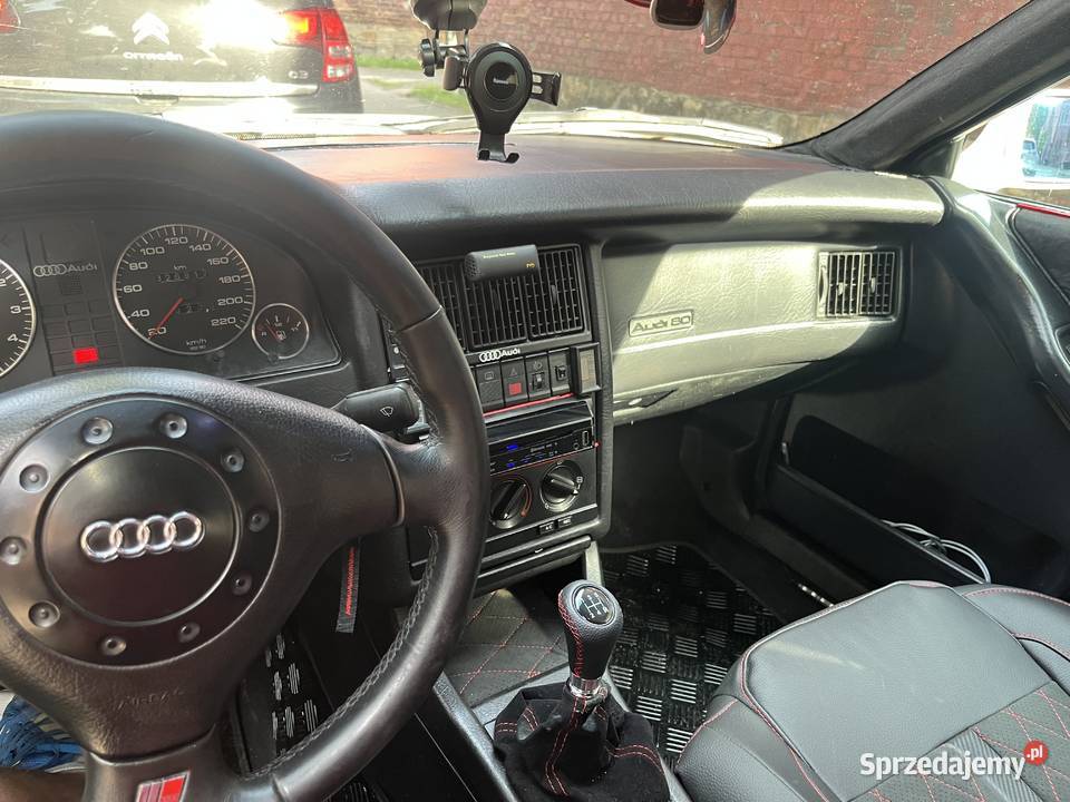 Audi 80 20 benz gaz klima el szyby lusterka 90KM śląskie Ruda Śląska