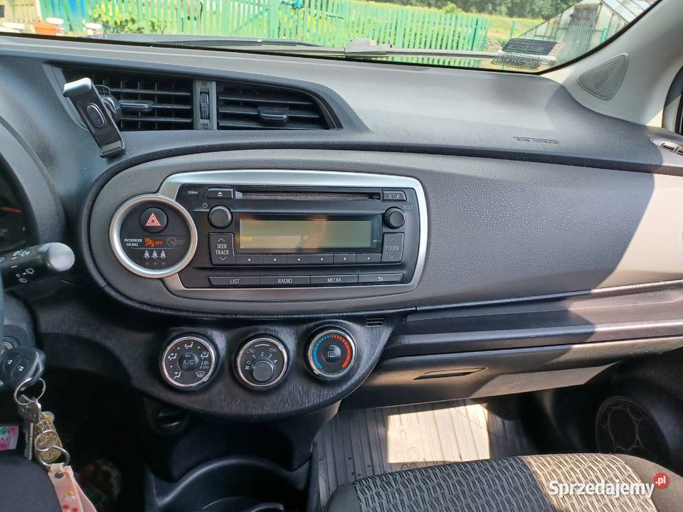 Sprzedam Toyota Yaris 2013 r Sandomierz sprzedam