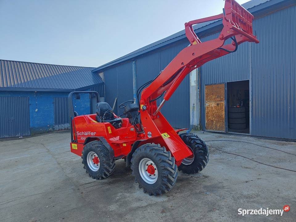 Ładowarka Schaffer 4042