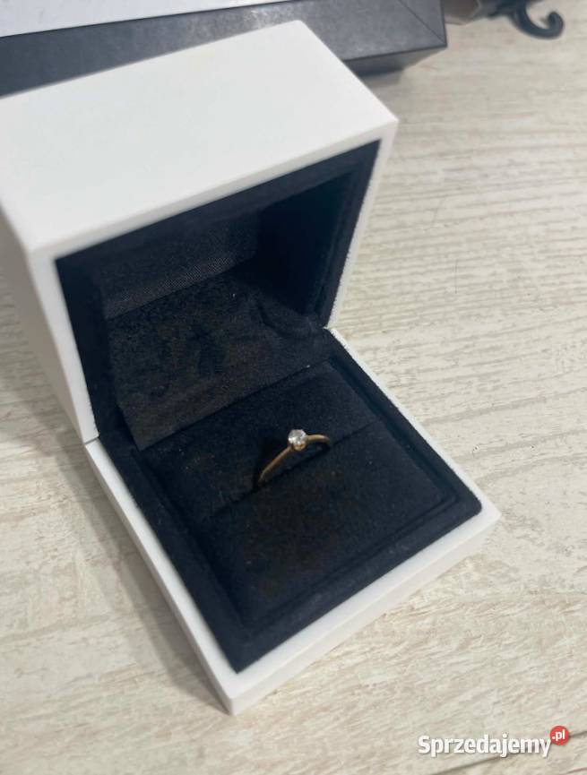 Pierścionek SAVICKI Złoto 585 Diament Certyfikat Rytro