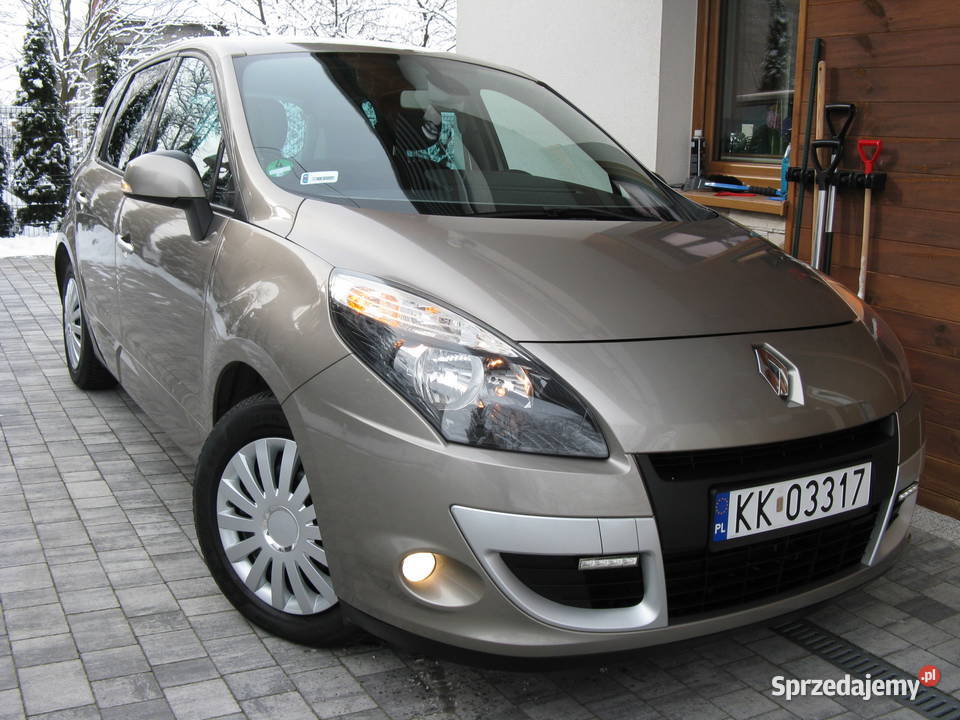 Śliczny Automat 20 140 Instalacja LPG Bogata światła do jazdy dziennej Czechówka